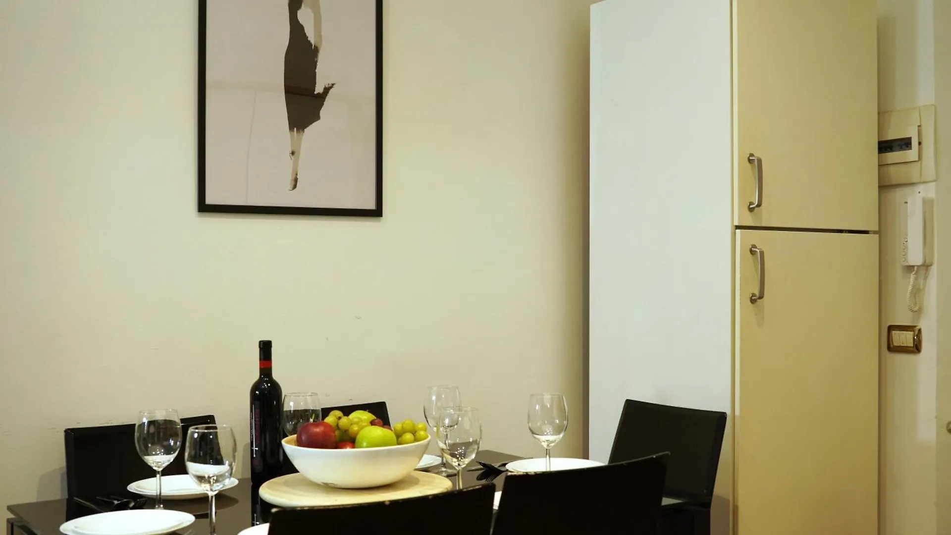 Charming Home In Termini Rome Apartment